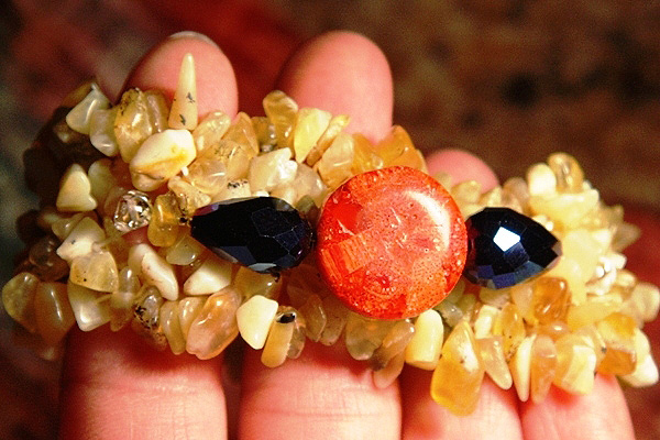 Natural Yellow Jade Bracelet with Red Sponge Coral Disc