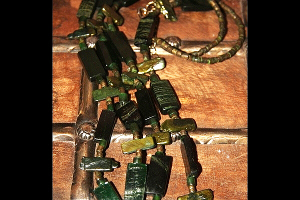 Dark Green Biwa Pearl Necklace with Golden Patina